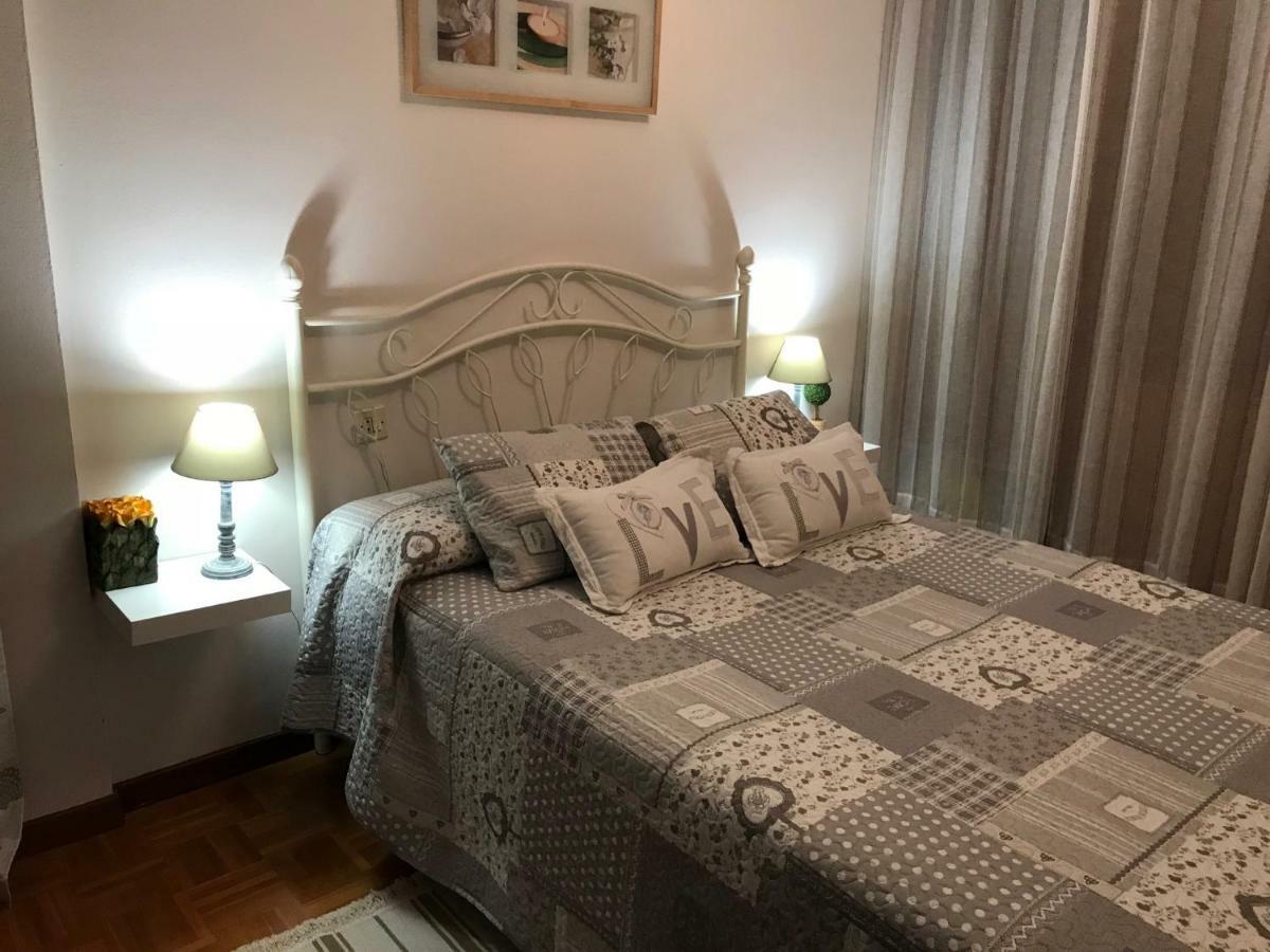 ריבאדסלה Apartamento Con Vistas Espectaculares Al Rio Sella מראה חיצוני תמונה